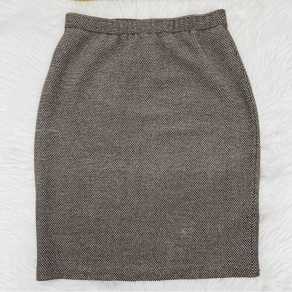 St. John Collection Brown and Cream Color Skirt